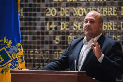 "Yo no soy fosfo, fosfo, soy un político serio": Alfaro