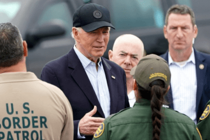 Biden le pide a Trump trabajar juntos para aprobar un acuerdo migratorio en el Congreso