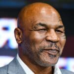 Tyson arremete contra "Canelo" por no pelear contra Benavidez