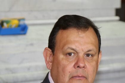 Importación de leche pone en la lona a los productores locales
