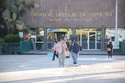 Por no gastar, el IMSS no atiende a sus pacientes