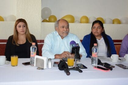 Escala problema por toma de oficinas federales