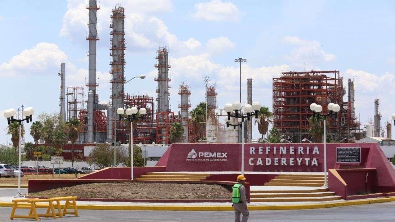 Gobierno de Nuevo León clausura la refinería de Cadereyta