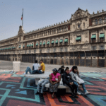 Alistan blindaje de Palacio Nacional previo a marcha del 8M