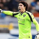 Guillermo Ochoa no es el único portero con más de mil goles en contra