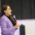 Tere Jiménez invita a alumnos de secundaria a la Expo Prepas 2024