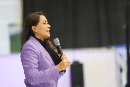 Tere Jiménez invita a alumnos de secundaria a la Expo Prepas 2024