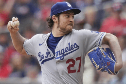 Trevor Bauer lanzará con los Diablos Rojos y debutará ante Yankees