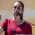 Sheinbaum pide imparcialidad al INE, ante quejas de la Hora Nacional