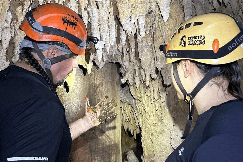 Hija de Xóchitl Gálvez visita cavernas en Tramo 5 del Tren Maya