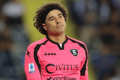Presidente de Salernitana lamenta momento del equipo de Memo Ochoa