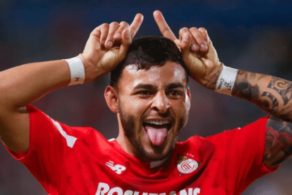 Paiva revela que Alexis Vega no llegó a Europa por su alto salario