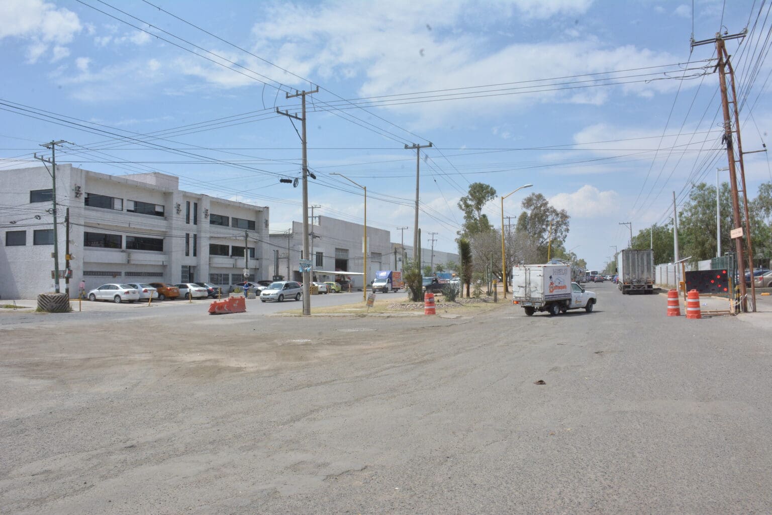 Por fin rehabilitarán la avenida Julio Díaz Torre
