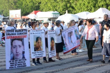 Piden no olvidar a sus desaparecidos