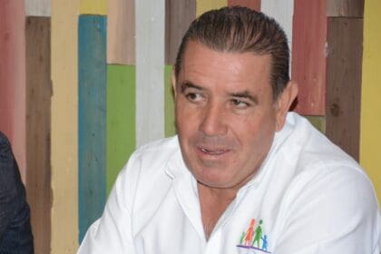 Exigen conservadores vetar a cantantes de este género musical