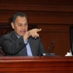 Aborto enfrenta al PAN y a MORENA