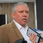 Utilidades deben pagarse aunque no haya dinero, pueden pedir prestado: Padilla
