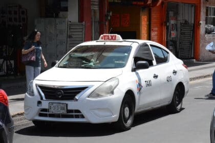 'Que no suba la tarifa de los taxis afecta a choferes'