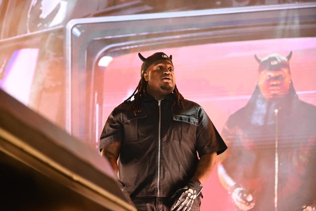 WhatsApp Image 2024 04 18 at 11.23.04 PM 1 1