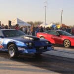 Juegan aquí arrancones con vehículos de lujo