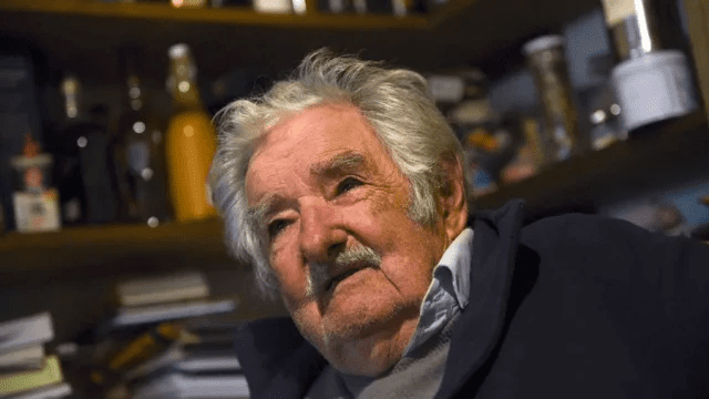 El expresidente uruguayo José Mujica anuncia que tiene un tumor en el esófago