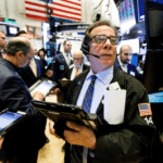 Wall Street cierra rojo y el Dow Jones baja un 1,35%