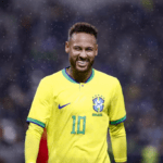 Neymar abandonaría Arabia Saudita para volver a jugar con Santos