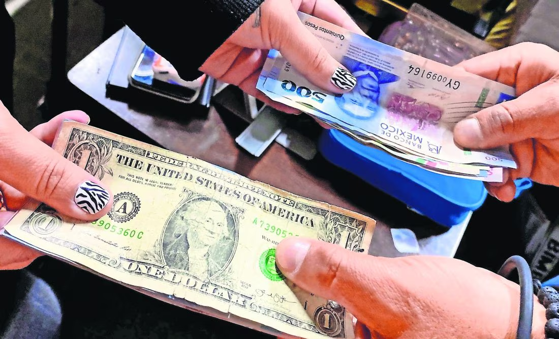 Superpeso toca su nivel más fuerte en ocho años y medio