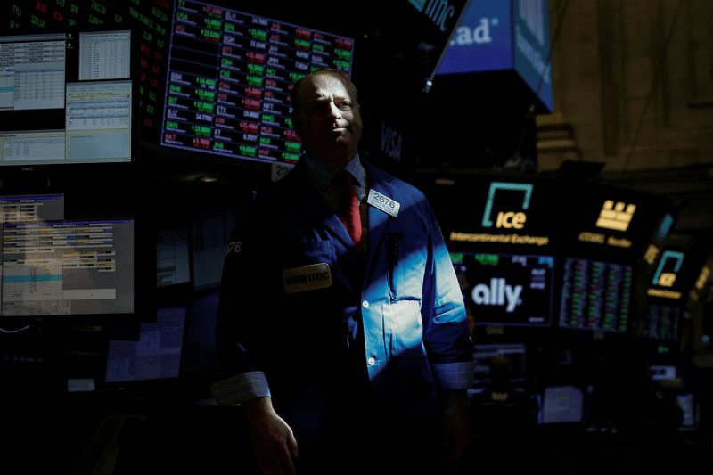 Wall Street cierra mixto y el Nasdaq logra un récord, impulsado por las tecnológicas