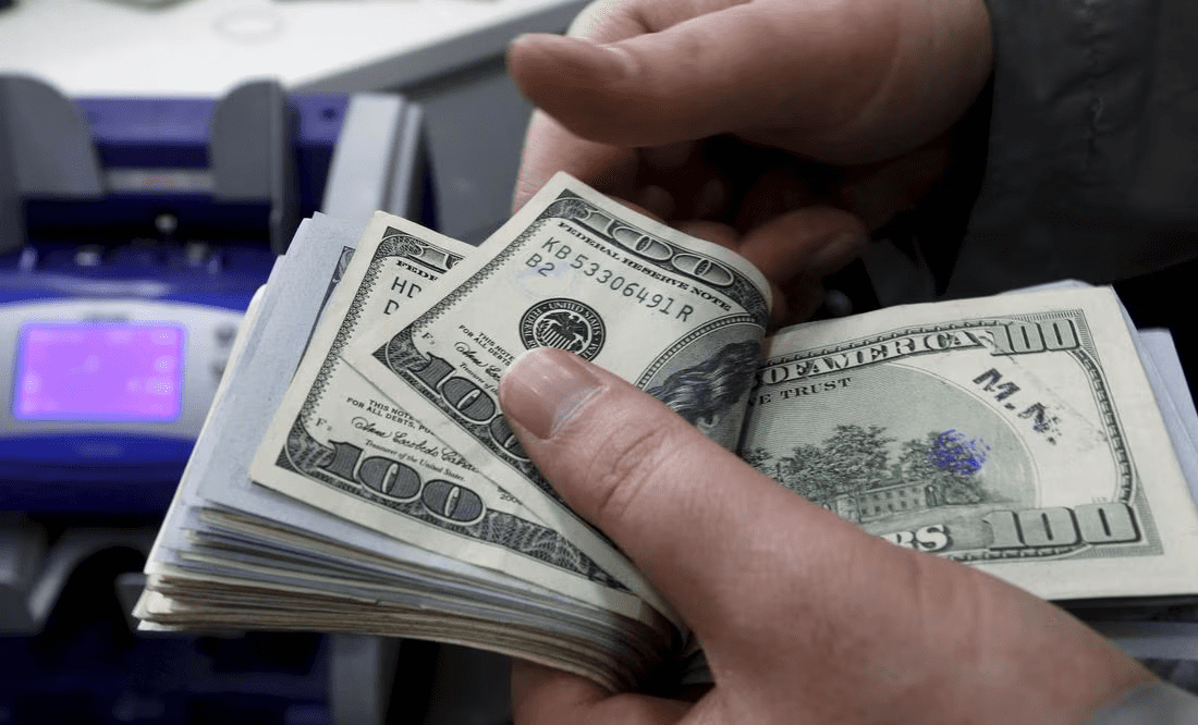 Superpeso de debilita con fuerza este martes