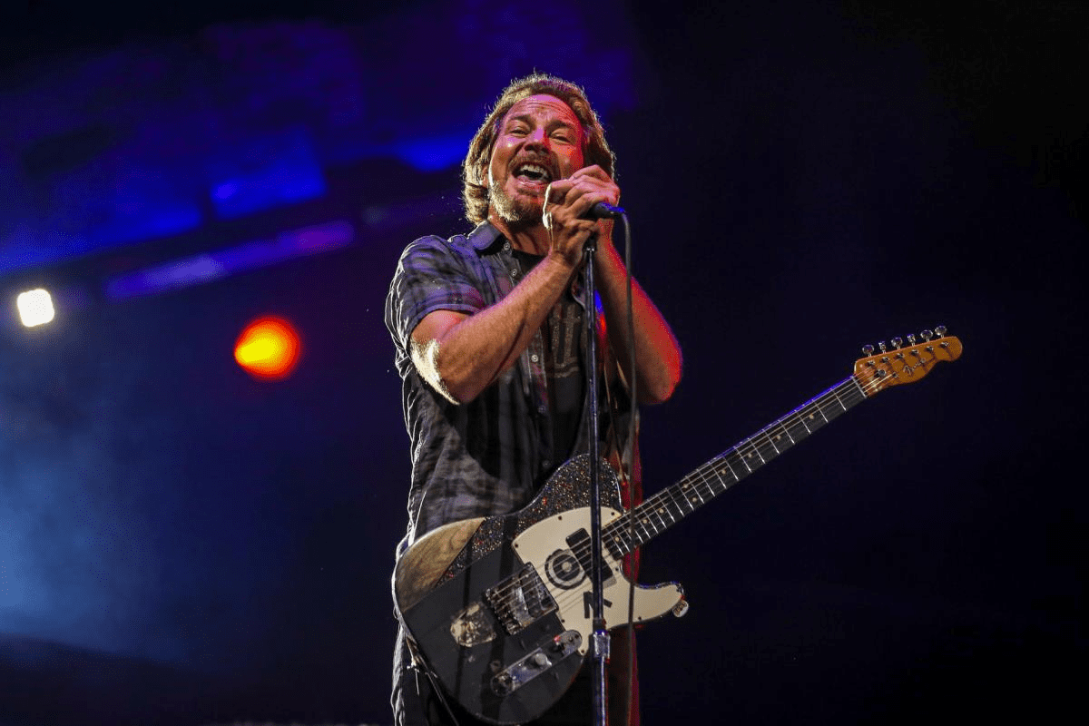 Pearl Jam lleva su música al cine