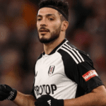 De ganar la People's League, Raúl Jiménez festejaría en el Ángel