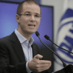 Ricardo Anaya mantiene candidatura al Senado