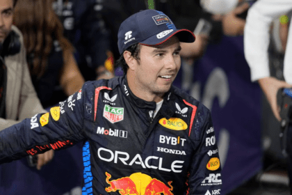 Sergio Pérez asegura que tendrá un asiento en la F1 en 2025