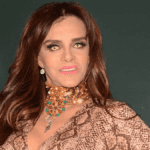 Critican a Lucía Méndez por decir que recibió llamada de Juan Gabriel