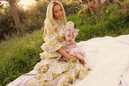 Paris Hilton muestra por primera vez a su hija London Marilyn