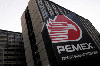 Ganancias de Pemex se reducen 92% en primer trimestre de 2024