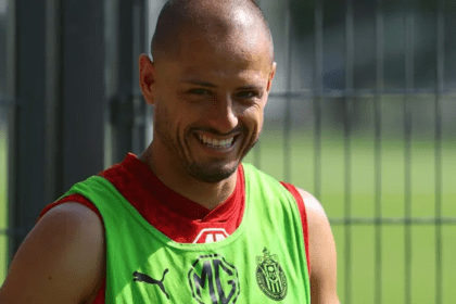 "Chicharito" Hernández vuelve para el Clásico Tapatío ante Atlas
