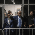 Trump desea feliz cumpleaños a Melania mientras es juzgado por 'affaire' con actriz porno