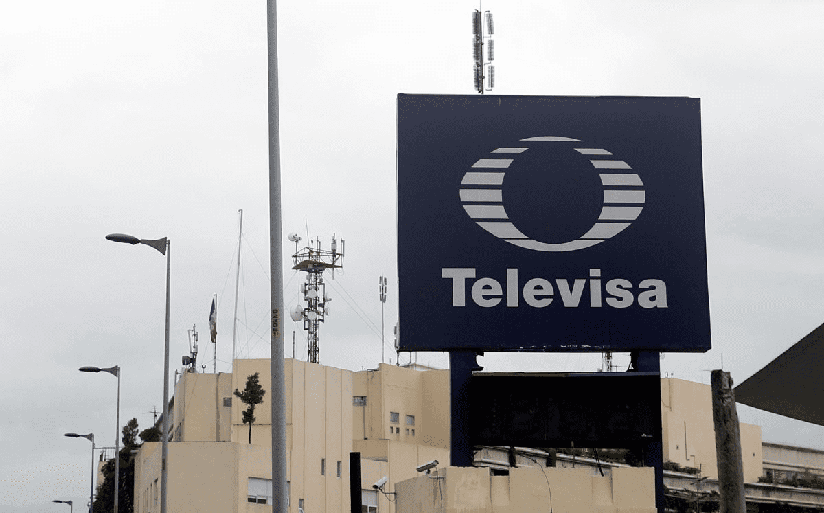 Grupo Televisa tomará el control total de Sky