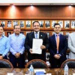 Municipio de Aguascalientes firma escrituras de urbanizacion 3