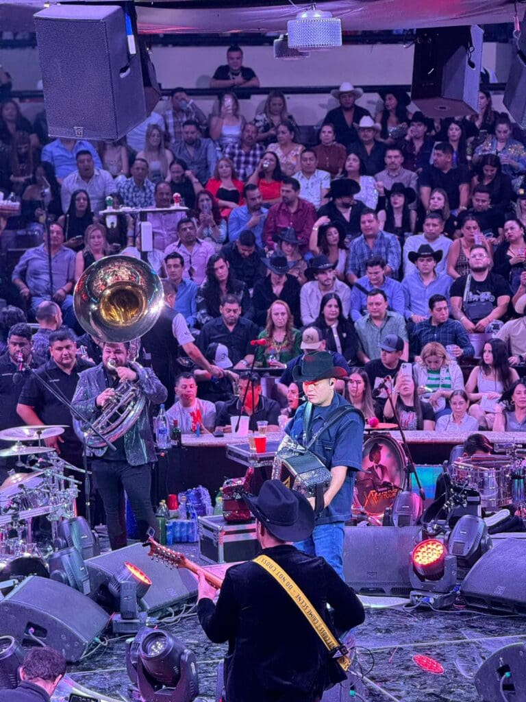 REMMY VALENZUELA 000 2