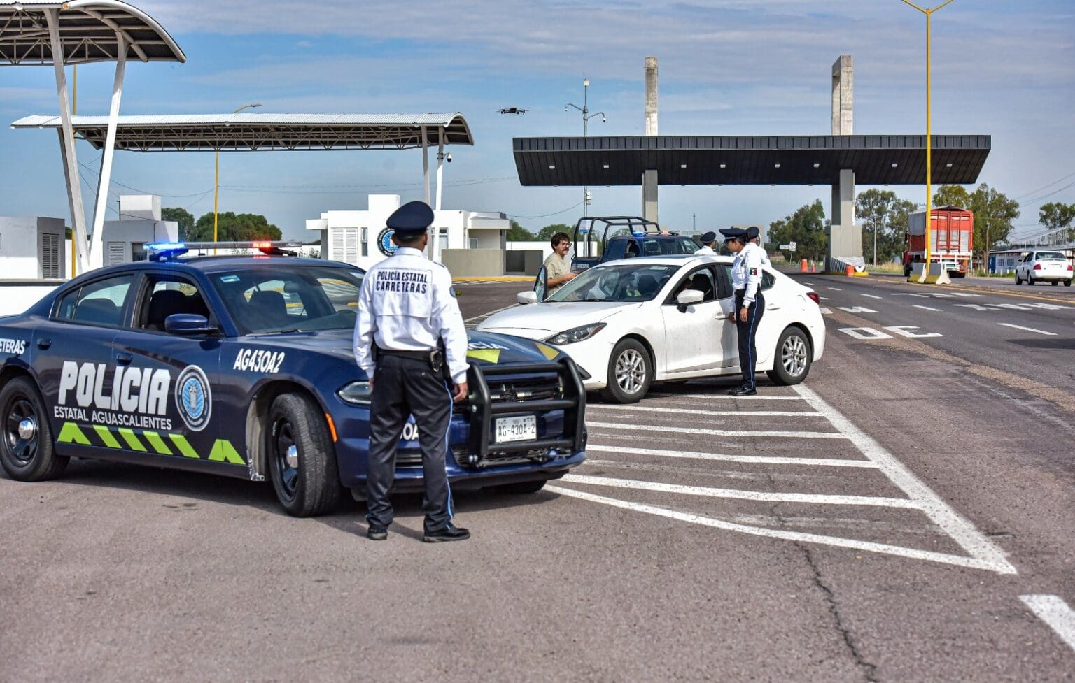 MAD TERE PAISANOS 04