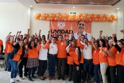 JLB adriana ochoa SNTE 1