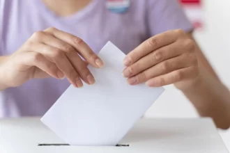 person placing its vote box 1