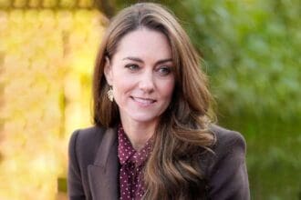 Kate Middleton earrings 111824 NA tout 18cee316d7b1427cbab536bee4236217