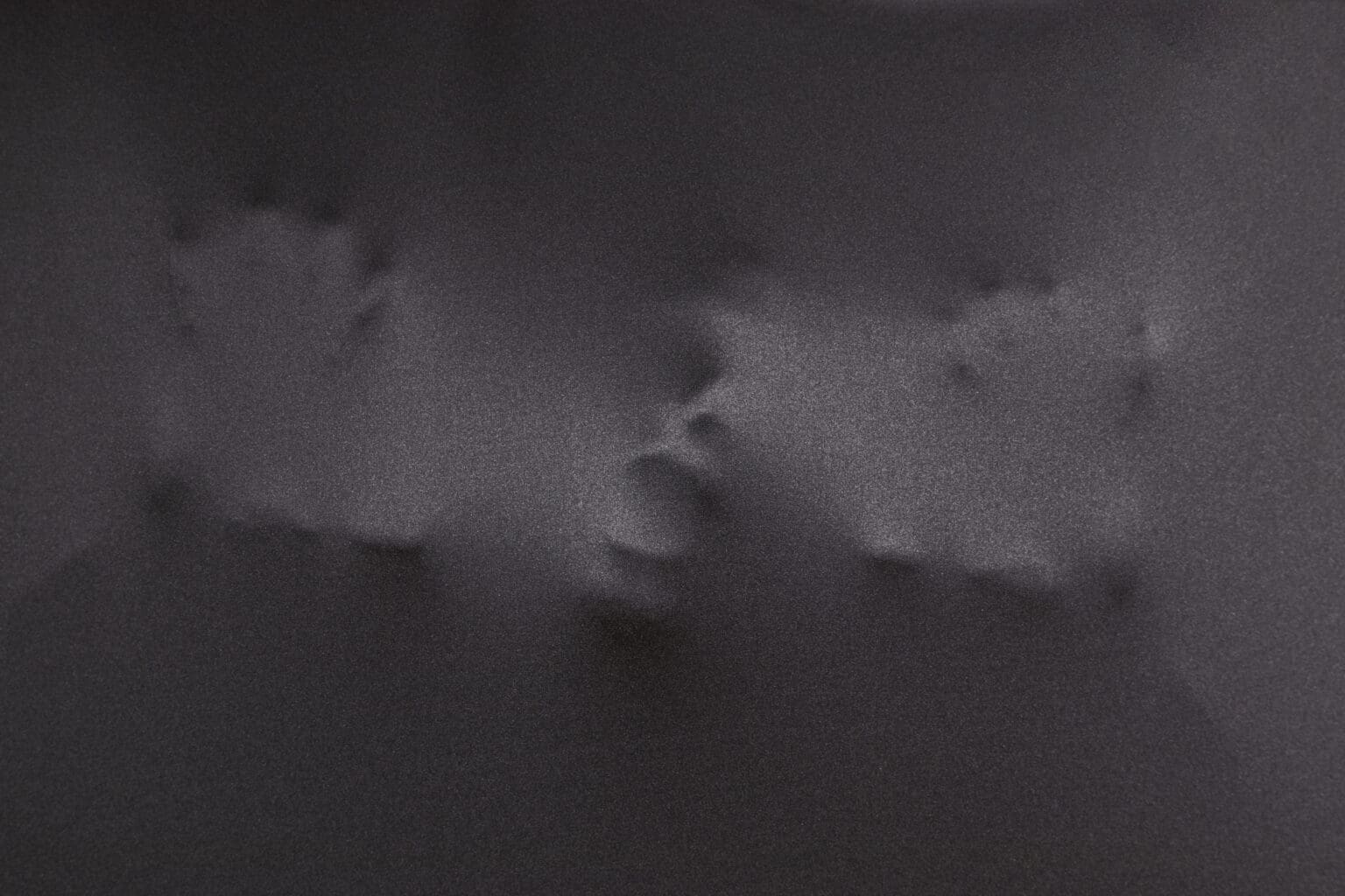 screaming face hands cloth