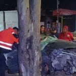 Mujer resulta lesionada tras chocar contra un árbol en Municipio Libre. Foto: Hidrocalidodigital / Protección Civil municipal.