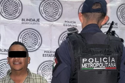 Un hombre fue detenido en La Ribera tras amenazar de muerte a su vecino con un arma falsa durante una pelea.