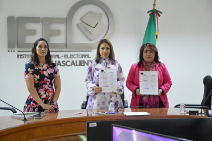 Se firma convenio entre INE e IEE de colaboración y coordinación para el proceso electoral extraordinario